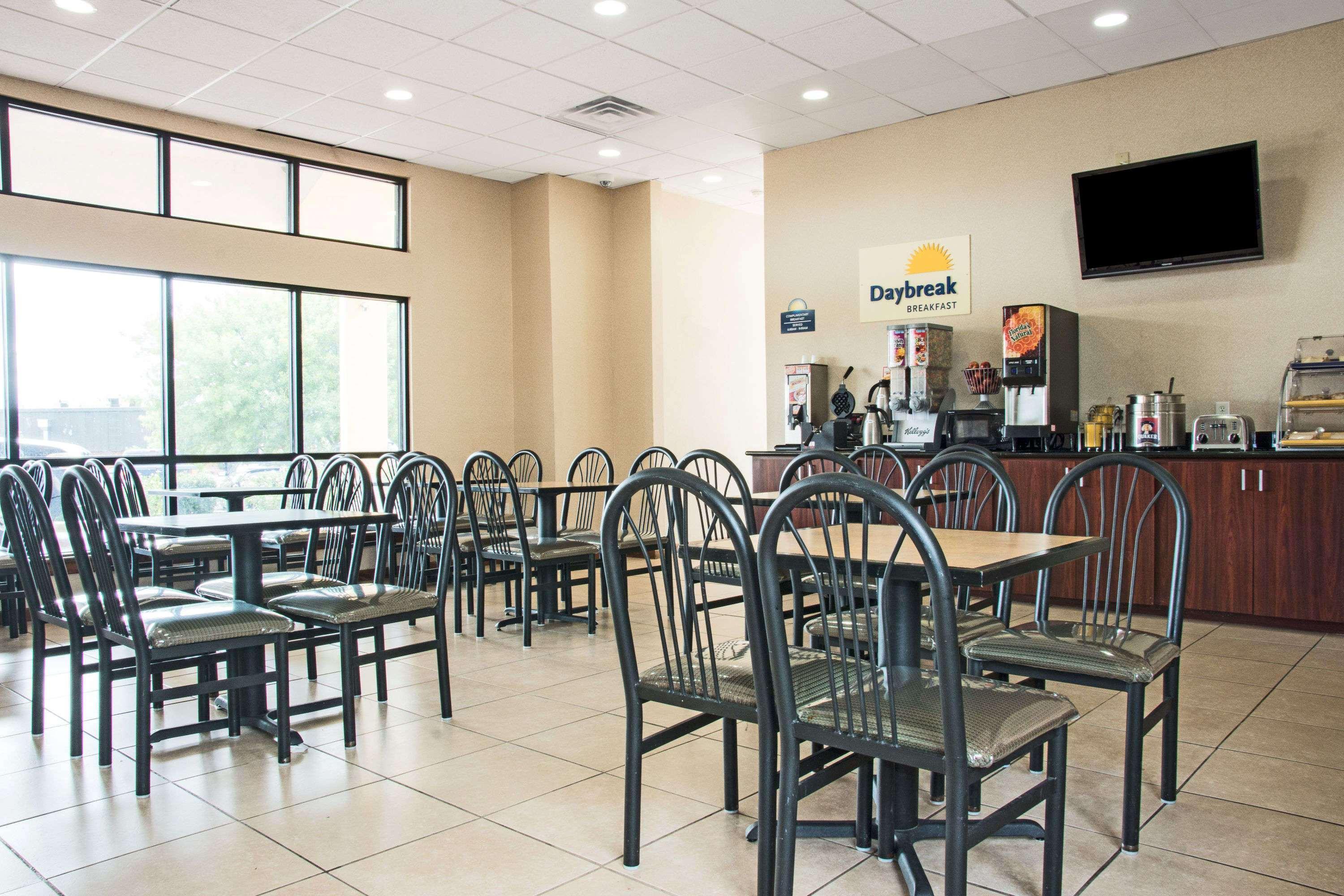 Days Inn By Wyndham N.W. Medical Center San Antonio Exteriér fotografie